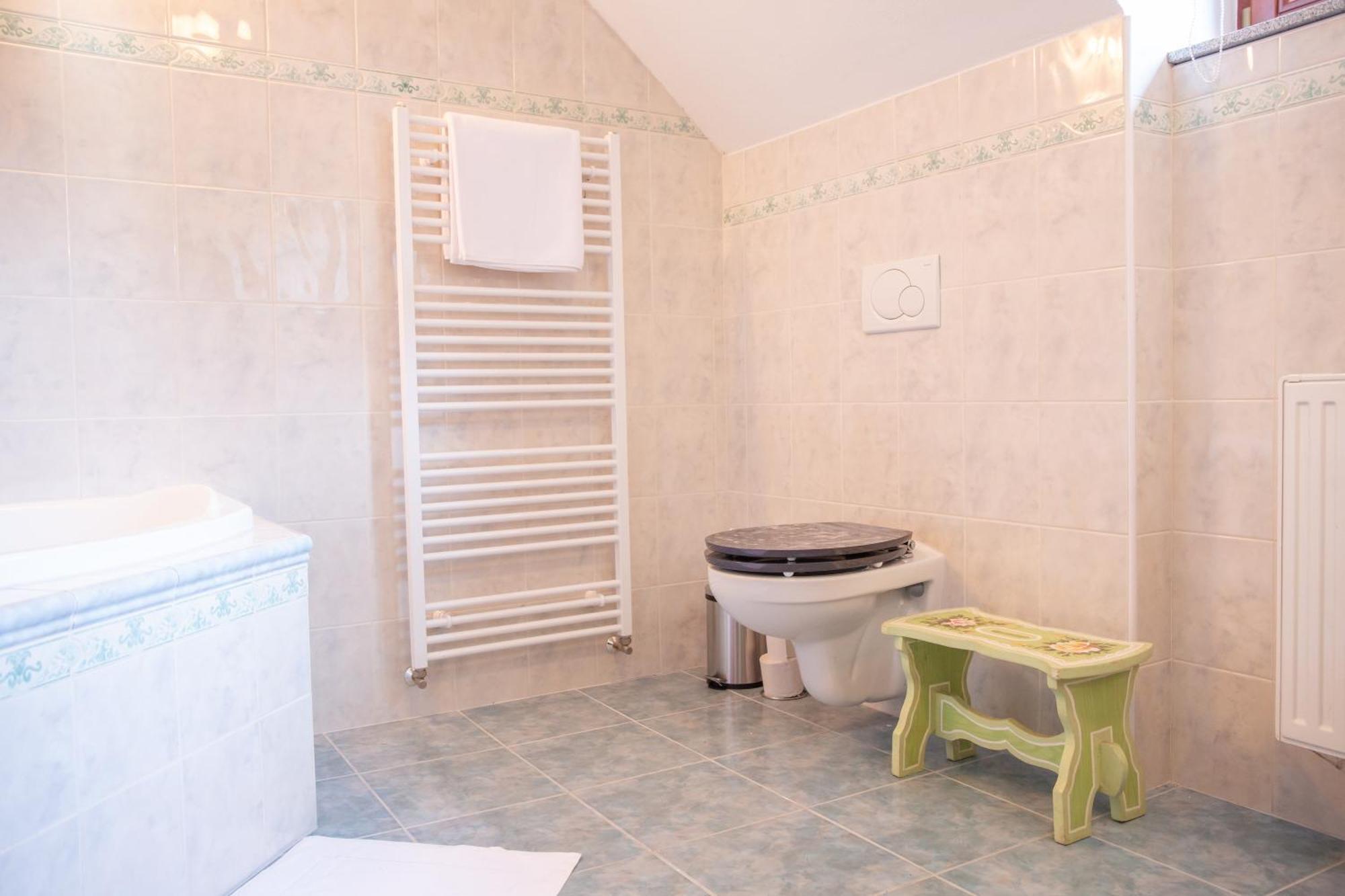 Rezidence Plesivec - Rodinny Apartman S 3 Loznicemi Český Krumlov Eksteriør bilde
